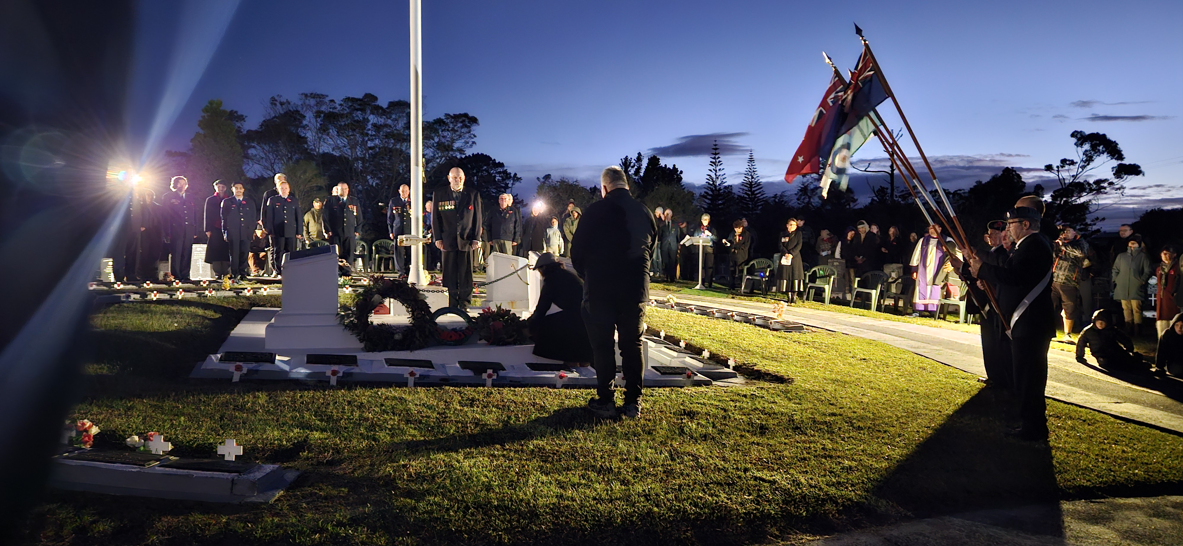 Laying wreaths at Dargaville ANZAC dawn parade at Dargaville RSA cemetery