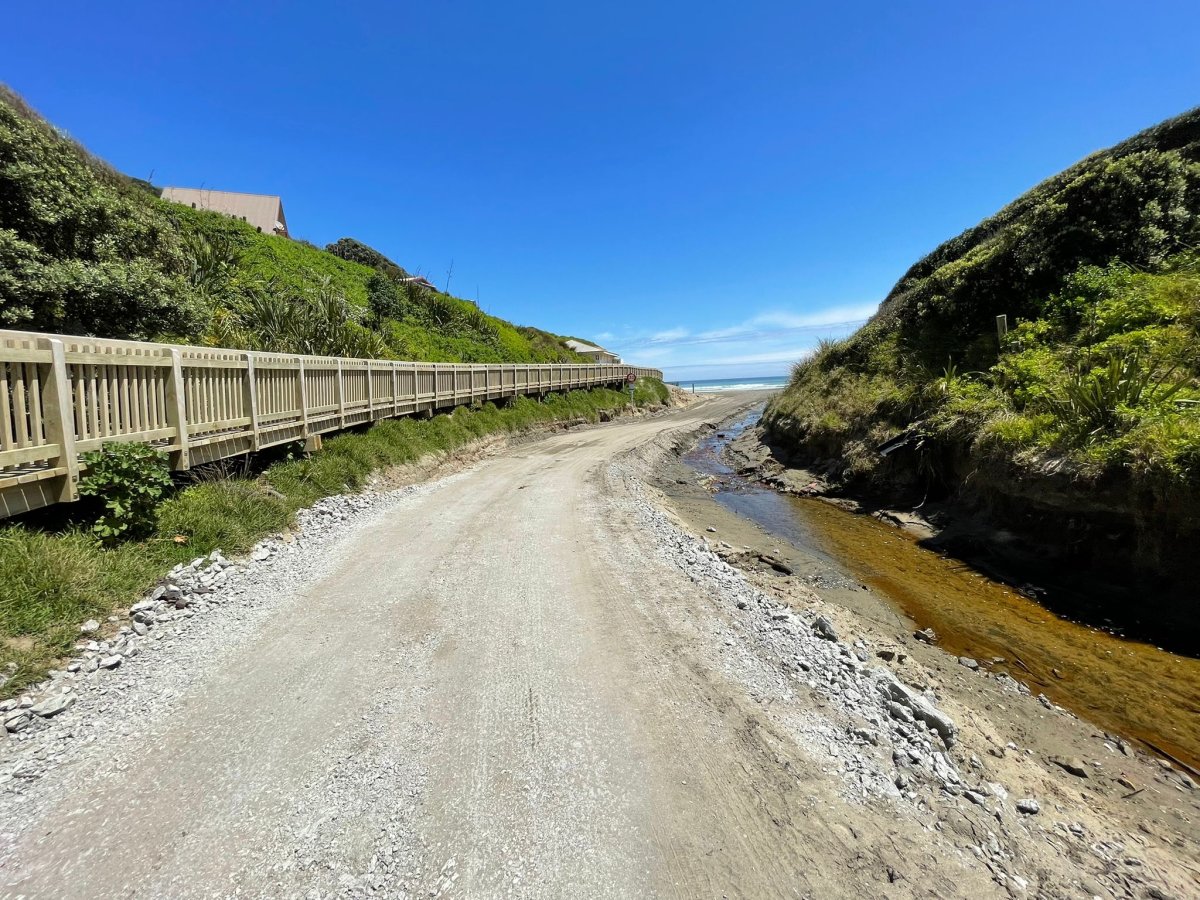 Baylys Beach access back open for use
